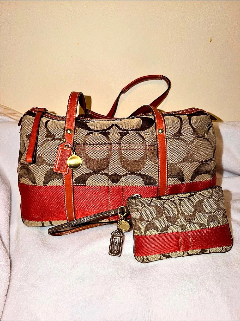 Coach Signature boston bag and Wristlet Set & Wristlet Set Brown & Orange